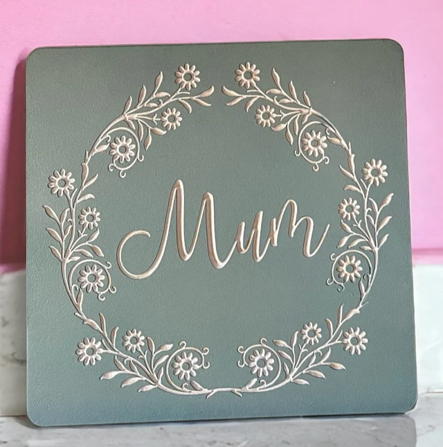 Wooden Engraved Mum Plaque