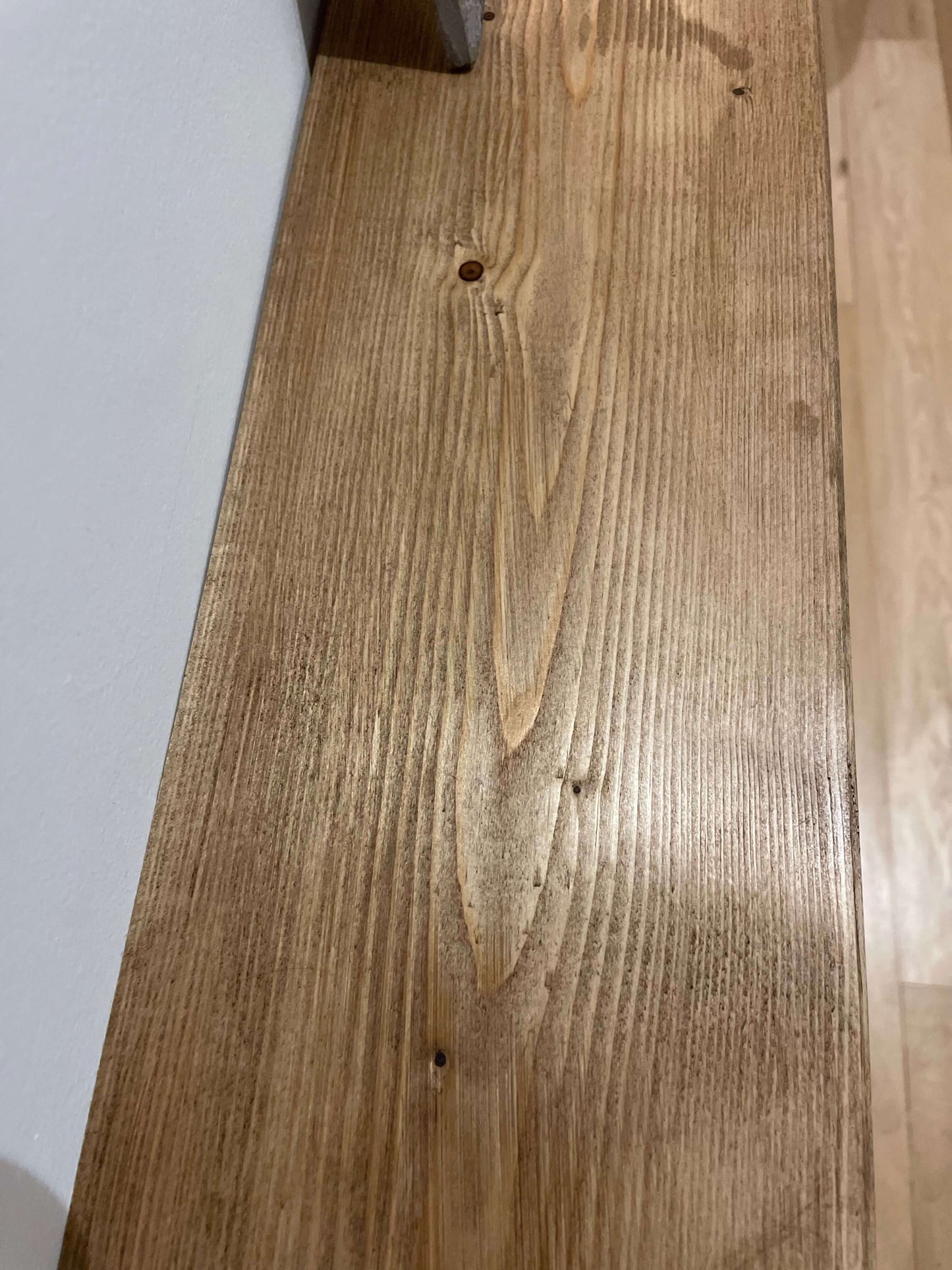 Radiator shelf