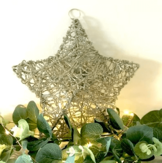 Sparkling Wire Beaded 3D Star Decoration - Eye-Catching Silver Design