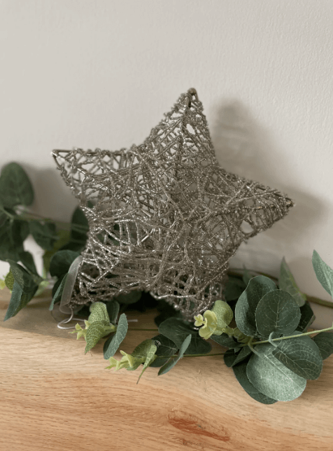 Sparkling Wire Beaded 3D Star Decoration - Eye-Catching Silver Design