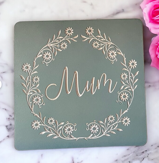 Wooden Engraved Mum Plaque